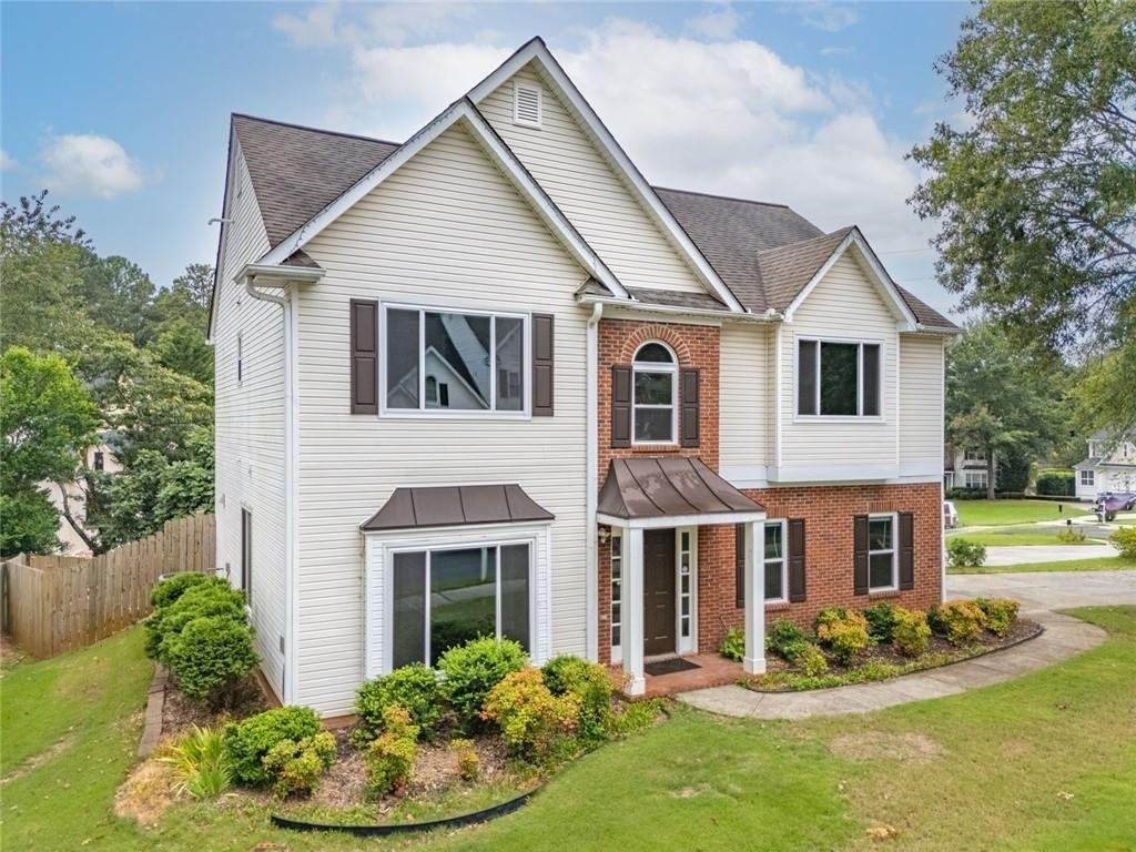 702 Ashley Glen Lane - Photo 1