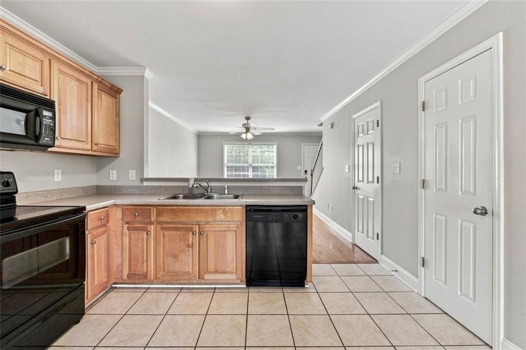105 Whitehead Road - Photo 14