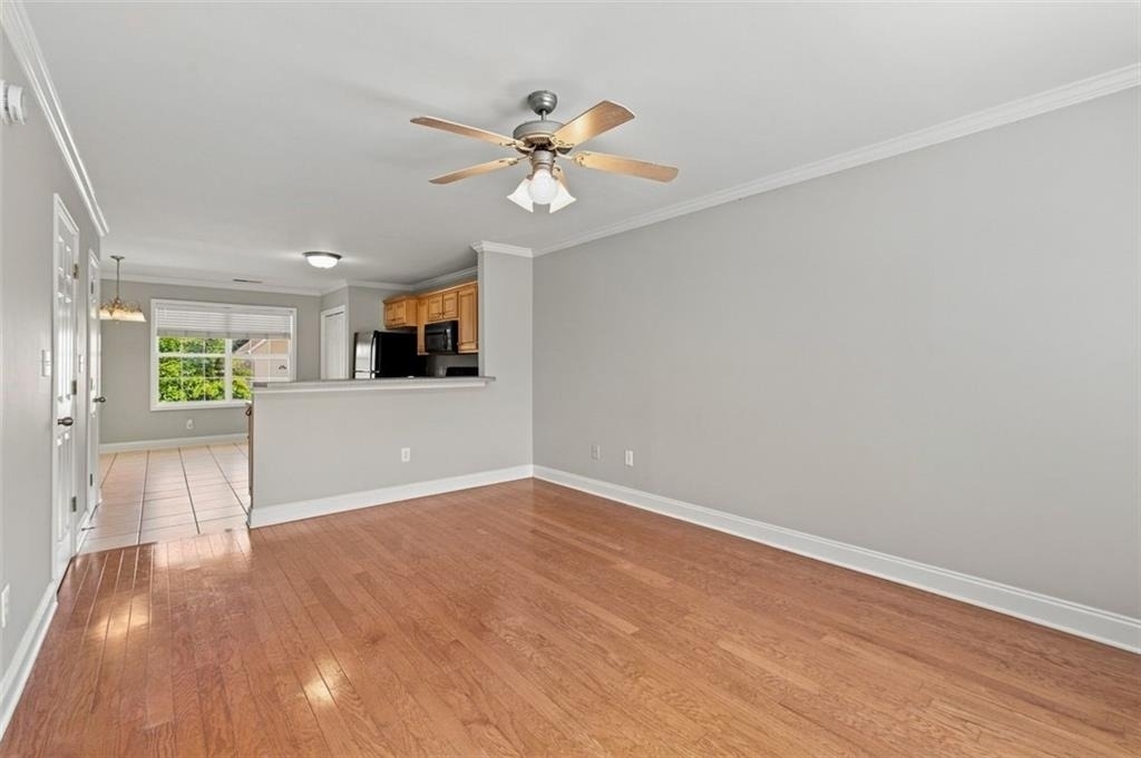 105 Whitehead Road - Photo 4