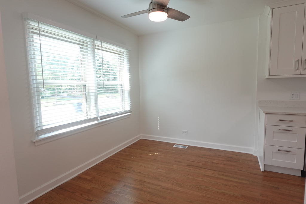 18637 S Highland Avenue - Photo 9