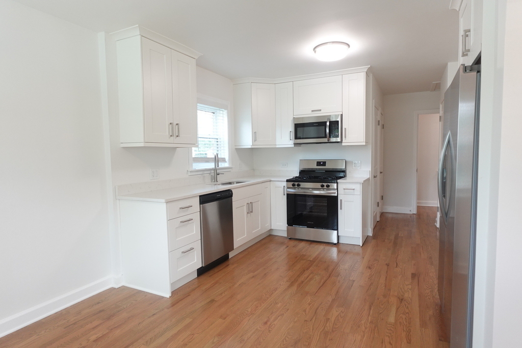 18637 S Highland Avenue - Photo 10