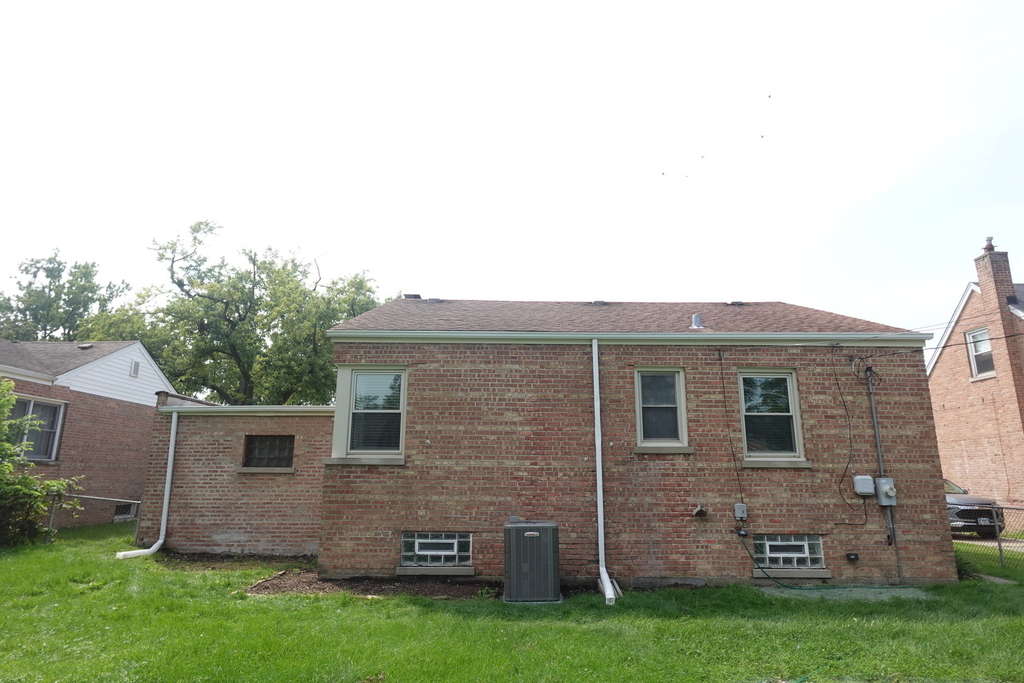 18637 S Highland Avenue - Photo 29