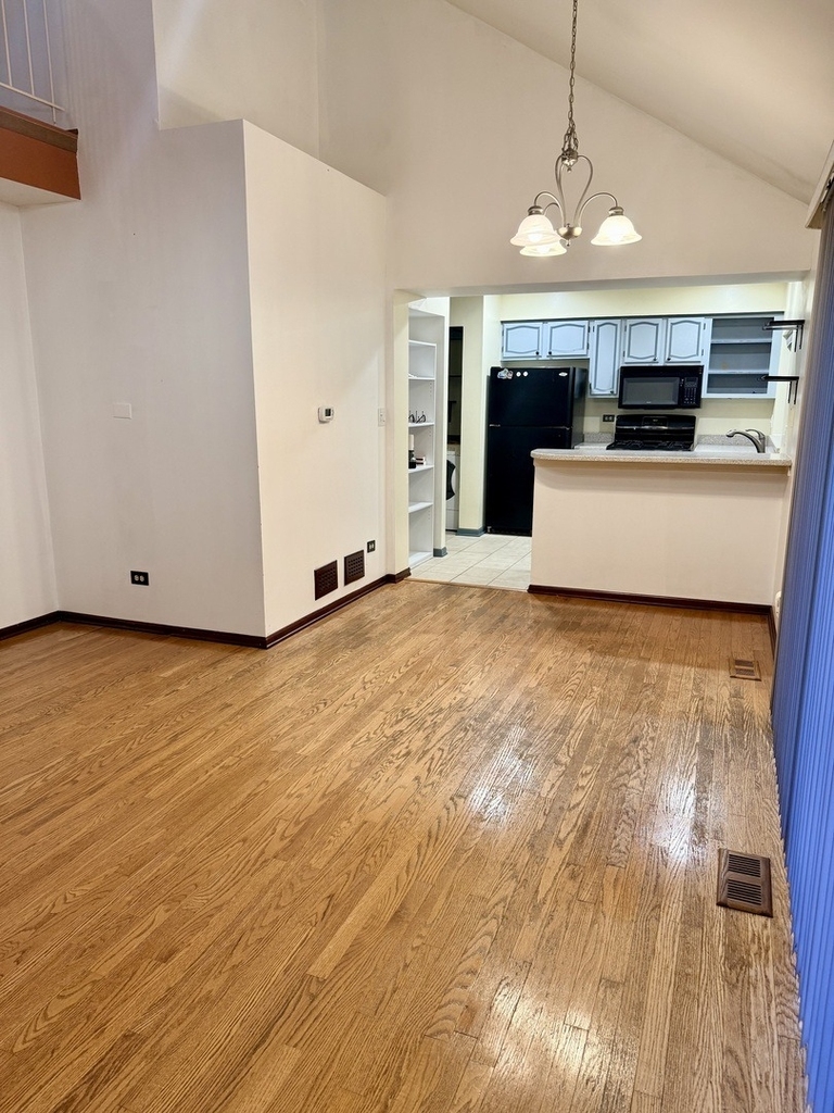 4604 Mumford Drive - Photo 3