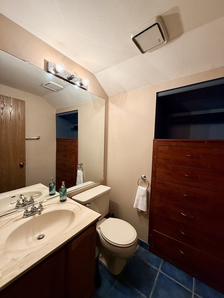 4604 Mumford Drive - Photo 9