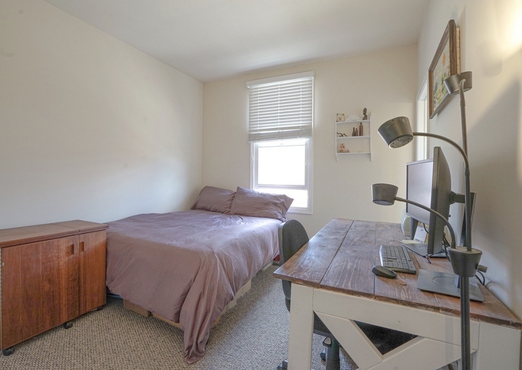 155 Festival Court - Photo 6