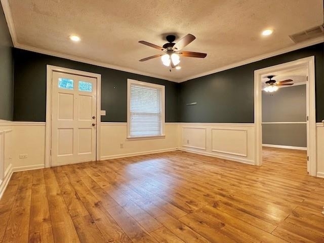 3050 Hermance Drive Ne - Photo 2