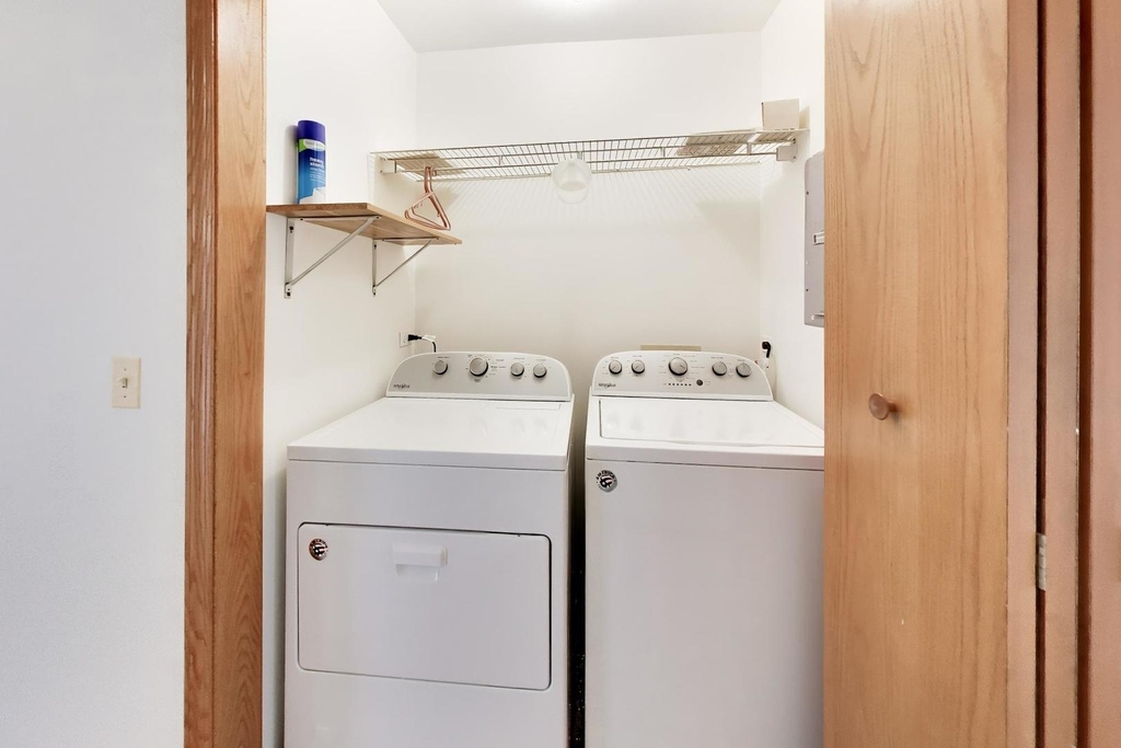 920 N Northwest Highway - Photo 35