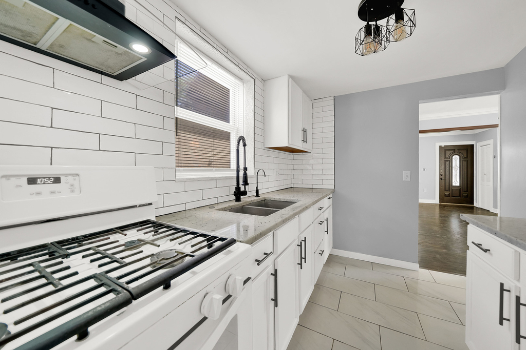 11014 S Washtenaw Avenue - Photo 6