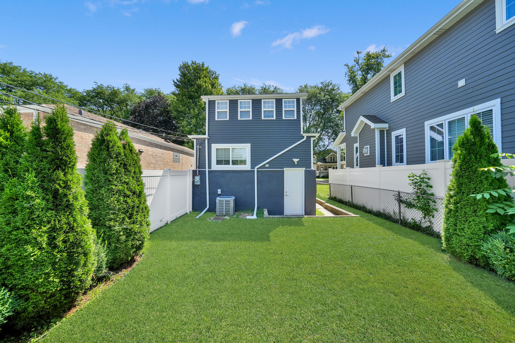 11014 S Washtenaw Avenue - Photo 24