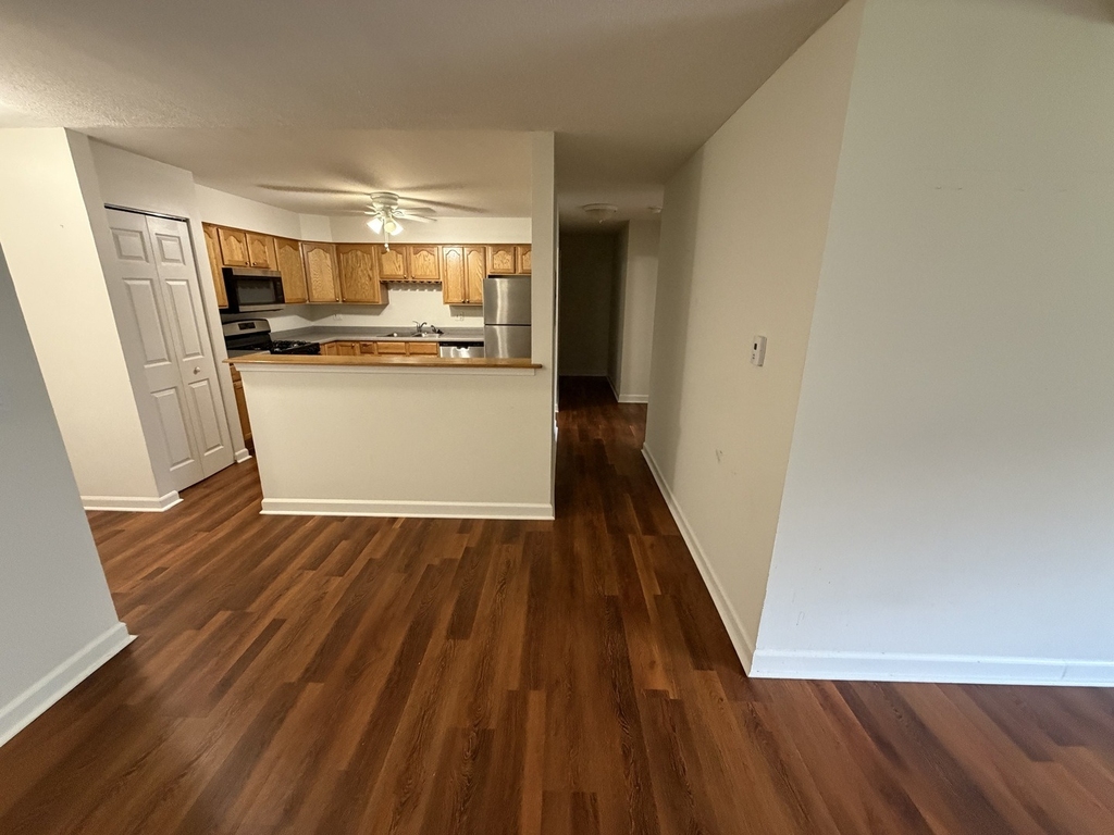 375 W Winchester Road - Photo 3