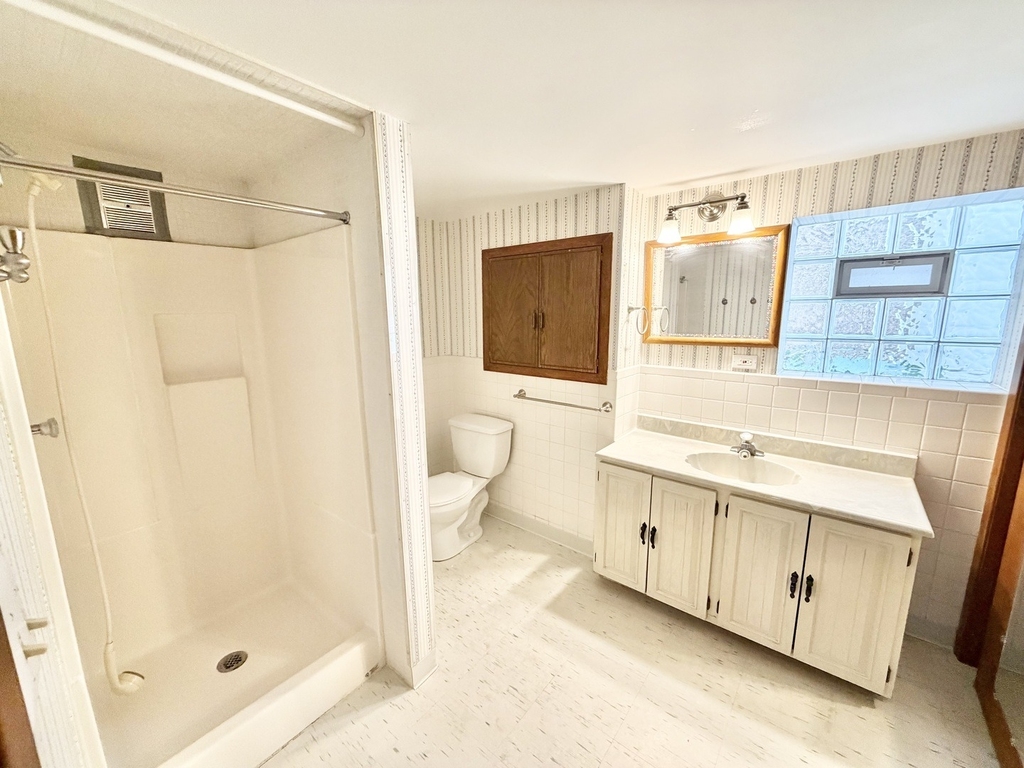 2936 N Kostner Avenue - Photo 13