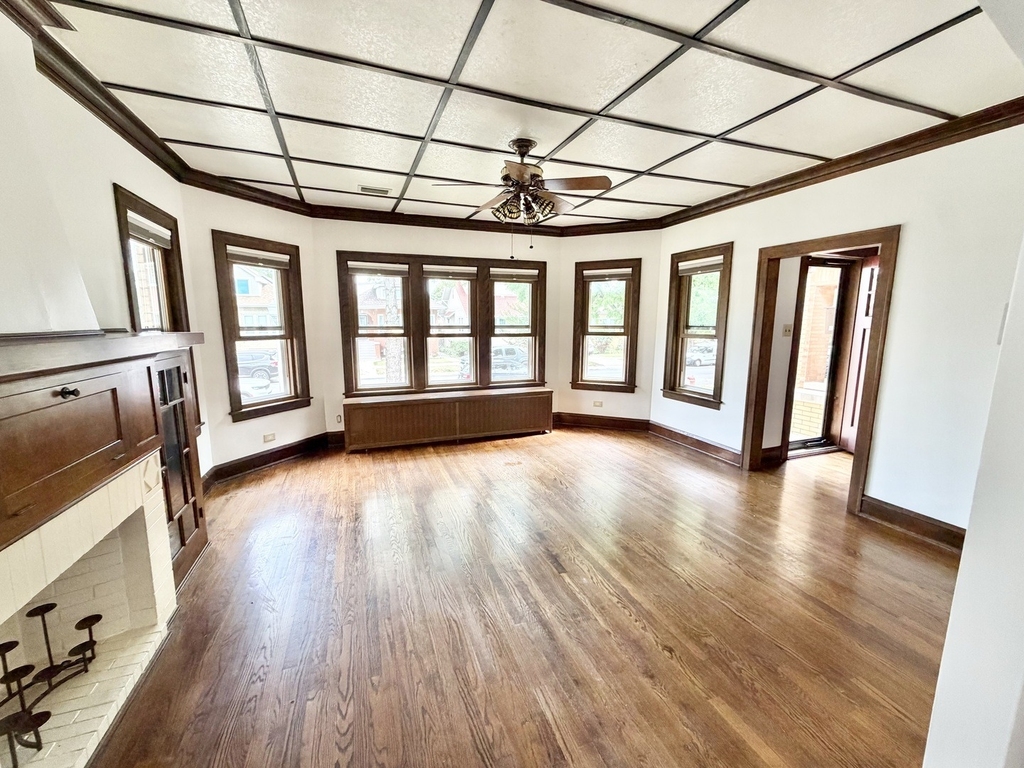 2936 N Kostner Avenue - Photo 1