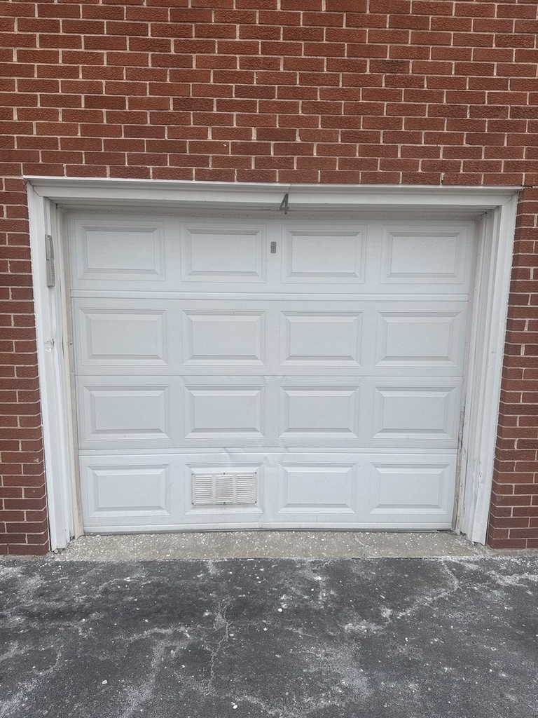 5721 Circle Drive - Photo 1