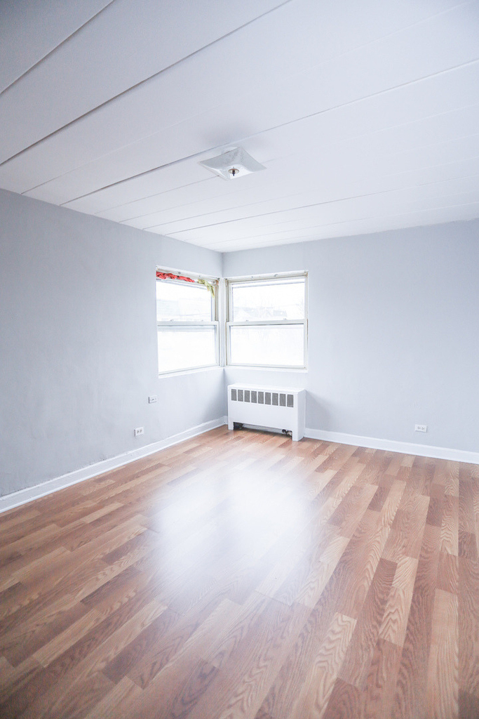 5653 N Christiana Avenue - Photo 6