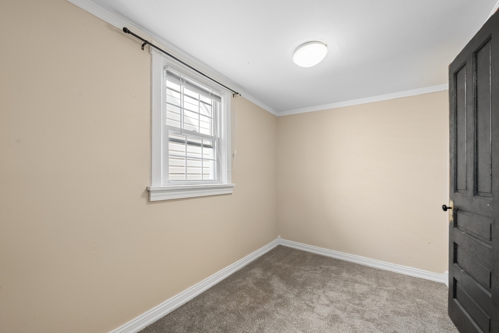 3542 N Albany Avenue - Photo 12