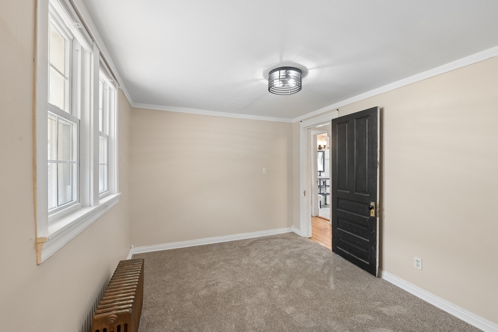 3542 N Albany Avenue - Photo 11