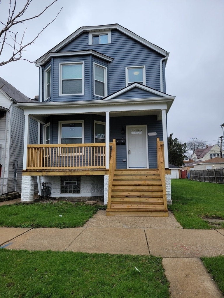 7342 S Paulina Street - Photo 0