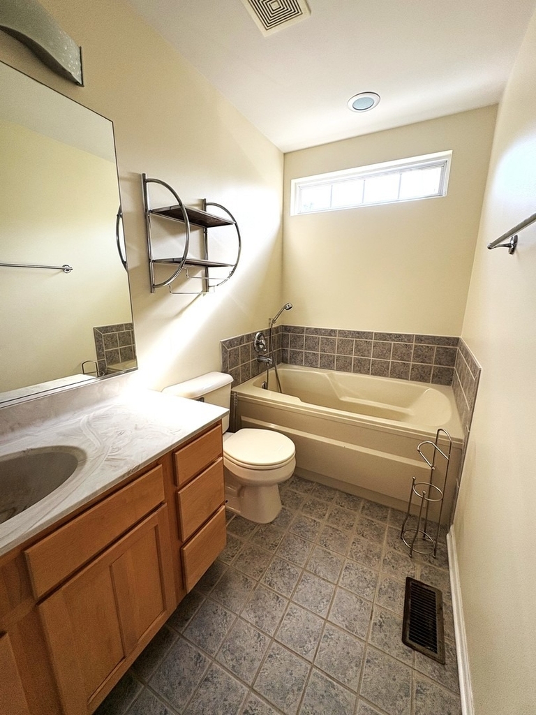 184 Southwicke Drive - Photo 8