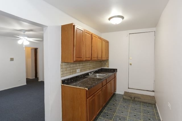 4513 N Malden Street - Photo 6