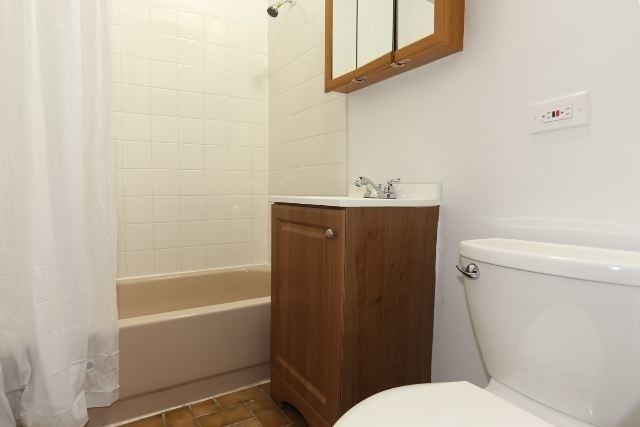 4513 N Malden Street - Photo 16