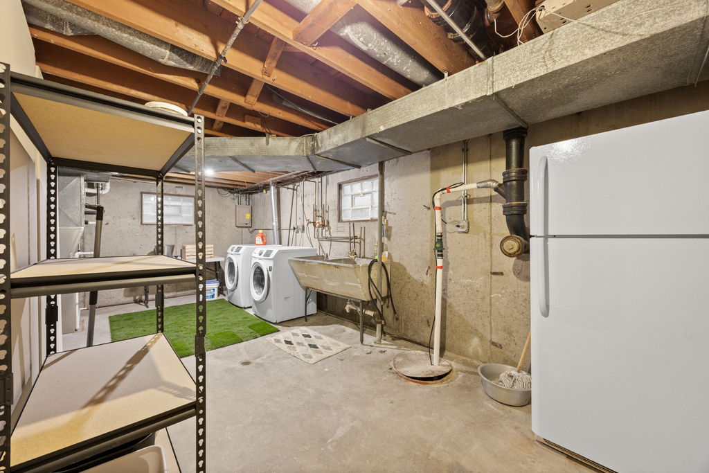 9752 Tripp Avenue - Photo 18