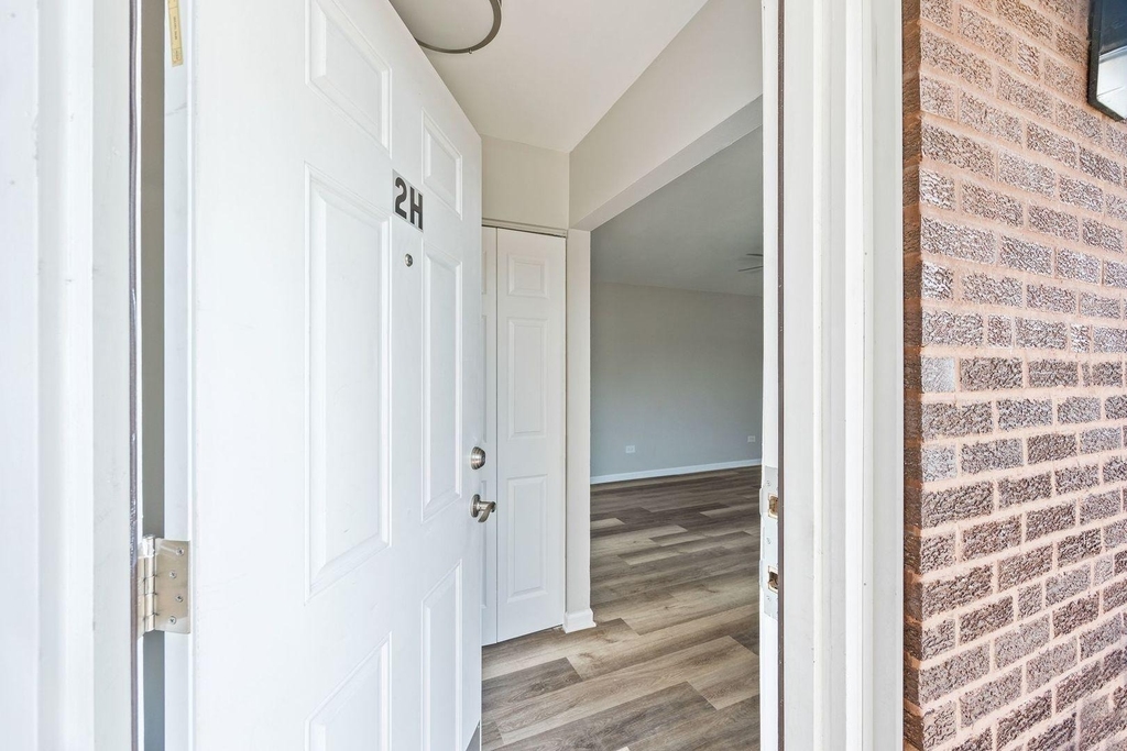 7834 95th Street - Photo 2