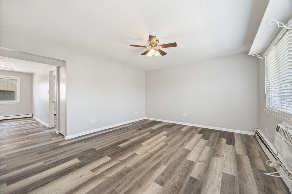 7834 95th Street - Photo 3
