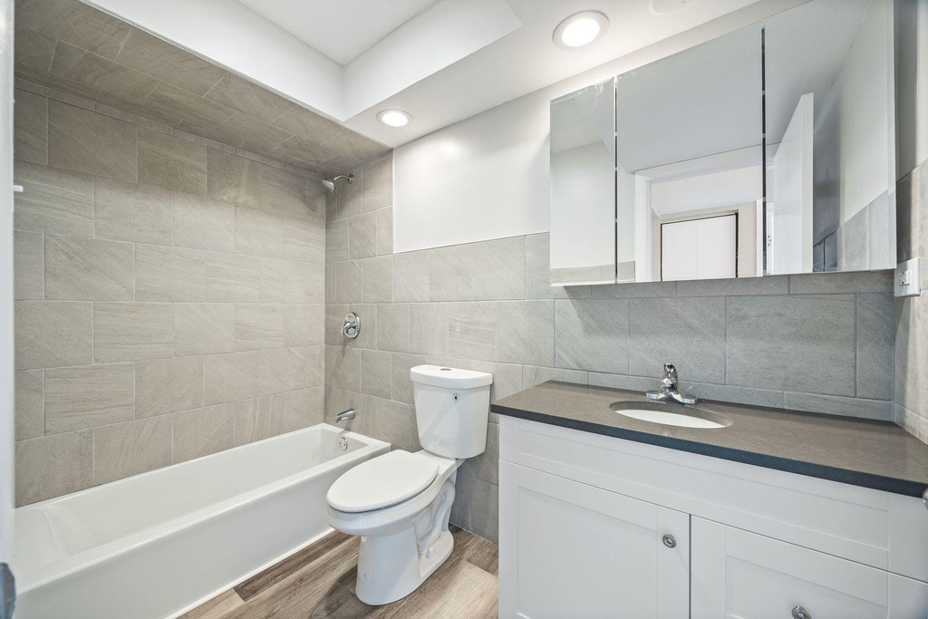 7834 95th Street - Photo 10