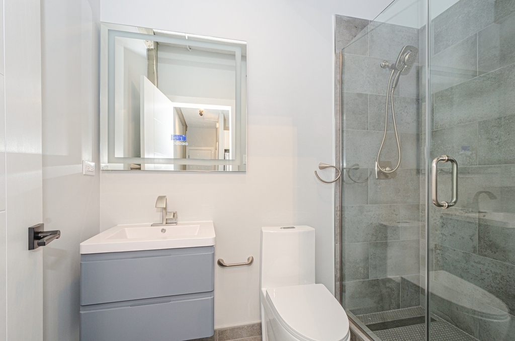 7645 N Sheridan Road - Photo 6