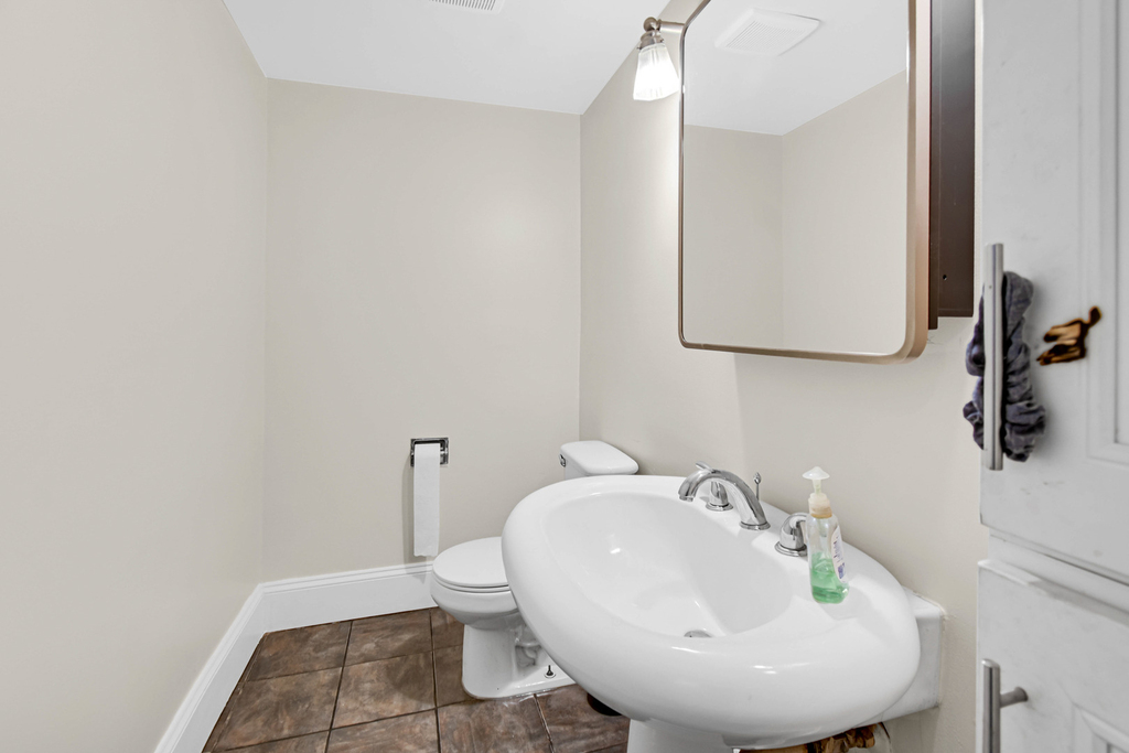 228 E Bailey Road - Photo 14