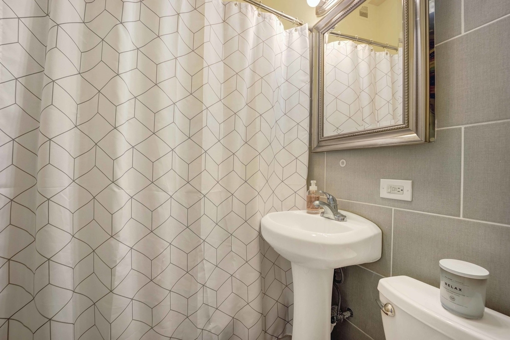 63 E Cedar Street - Photo 8