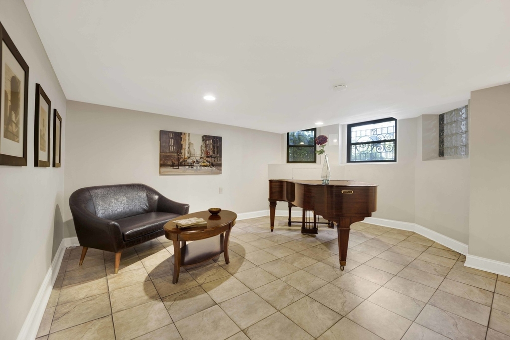 63 E Cedar Street - Photo 13