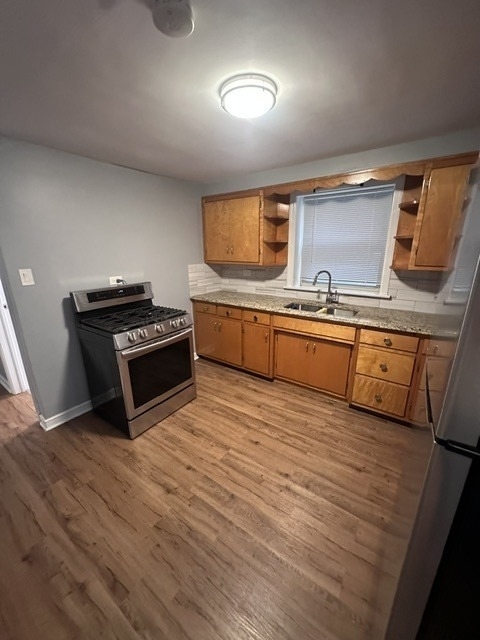 2918 W Marquette Road - Photo 3