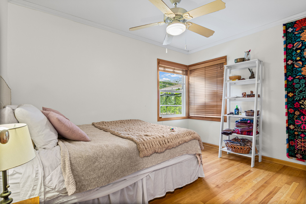 8536 Kedvale Avenue - Photo 10