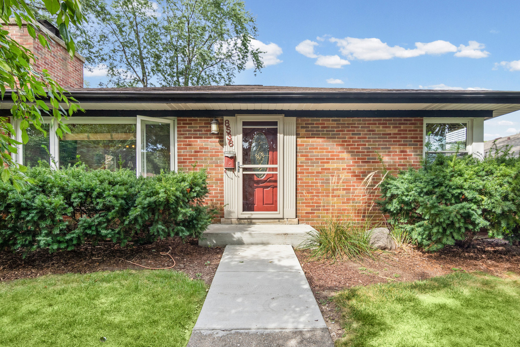 8536 Kedvale Avenue - Photo 1
