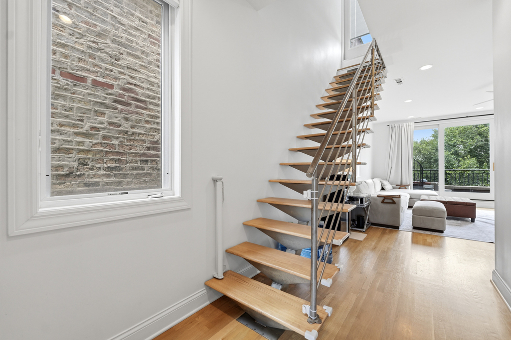 611 N Noble Street - Photo 19