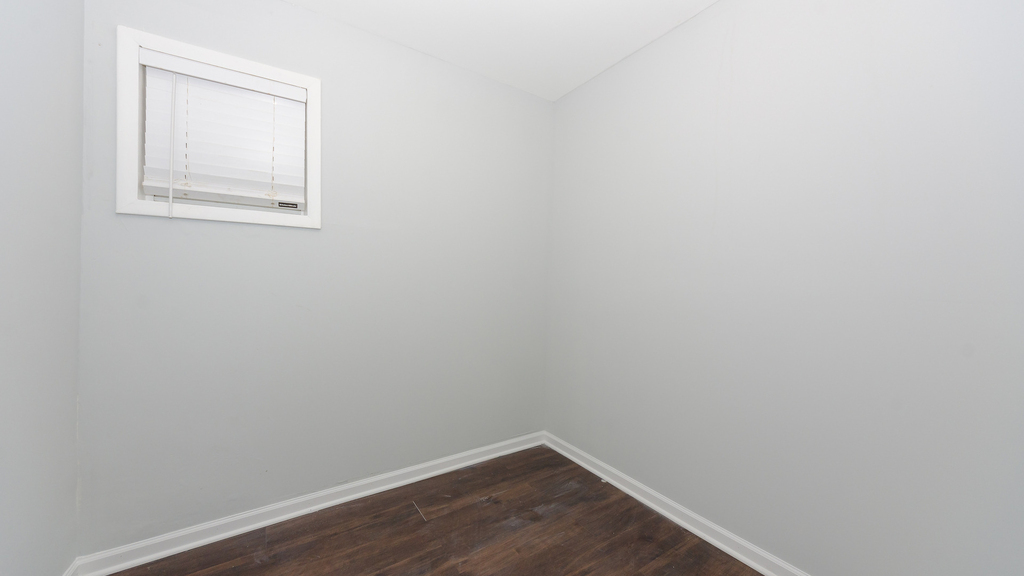 2821 W 25th Street - Photo 9