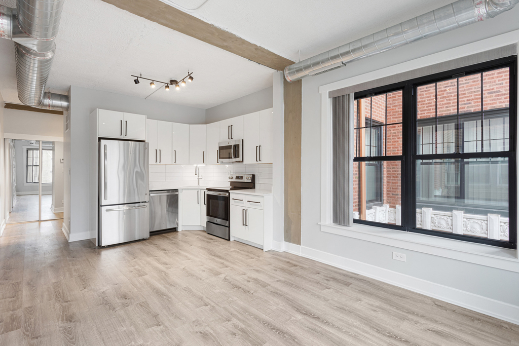 7645 N Sheridan Road - Photo 3