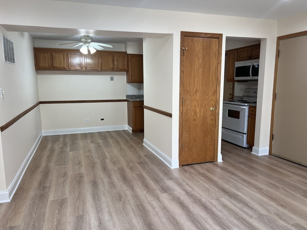 7109 Laverne Lane - Photo 5