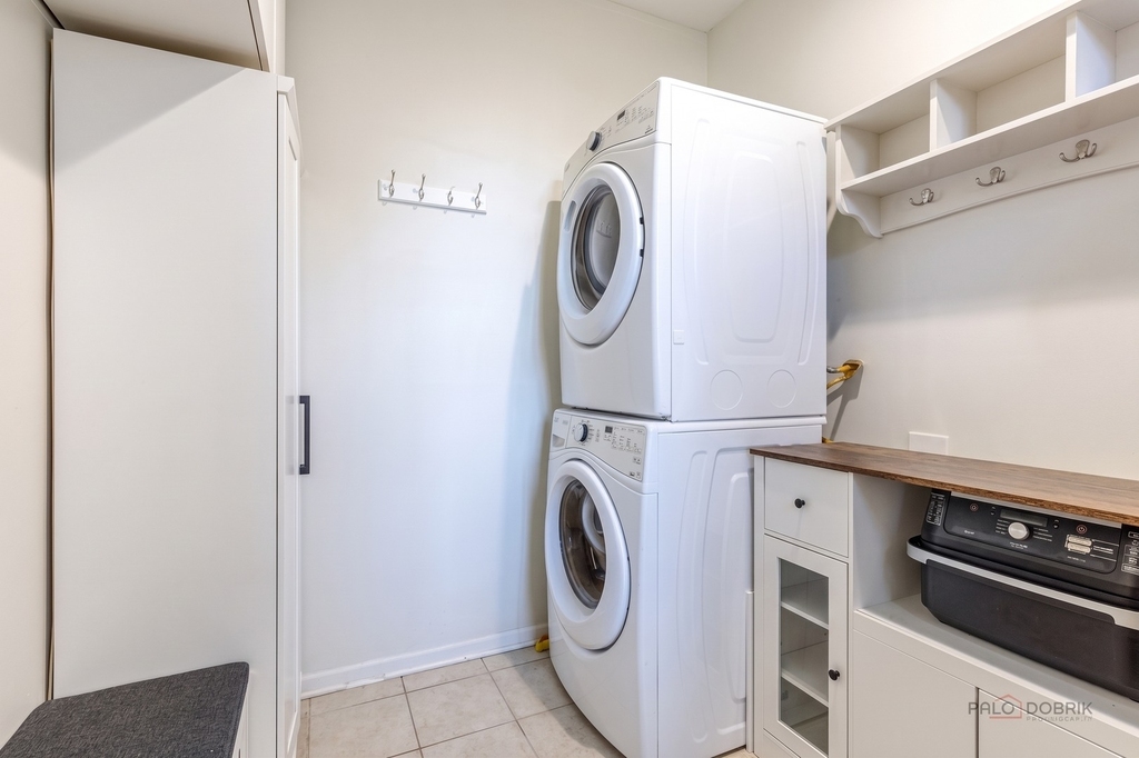 2498 Waterbury Lane - Photo 17