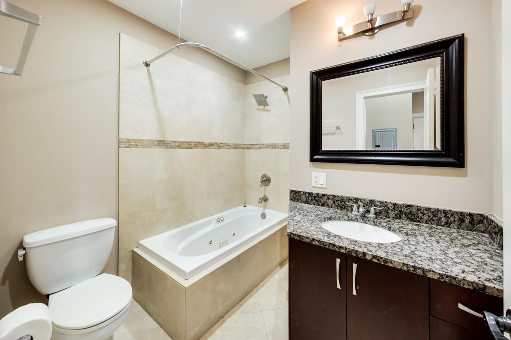 2837 W Cortez Street - Photo 11