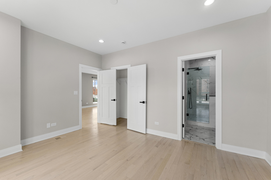 7428 N Rogers Avenue - Photo 6