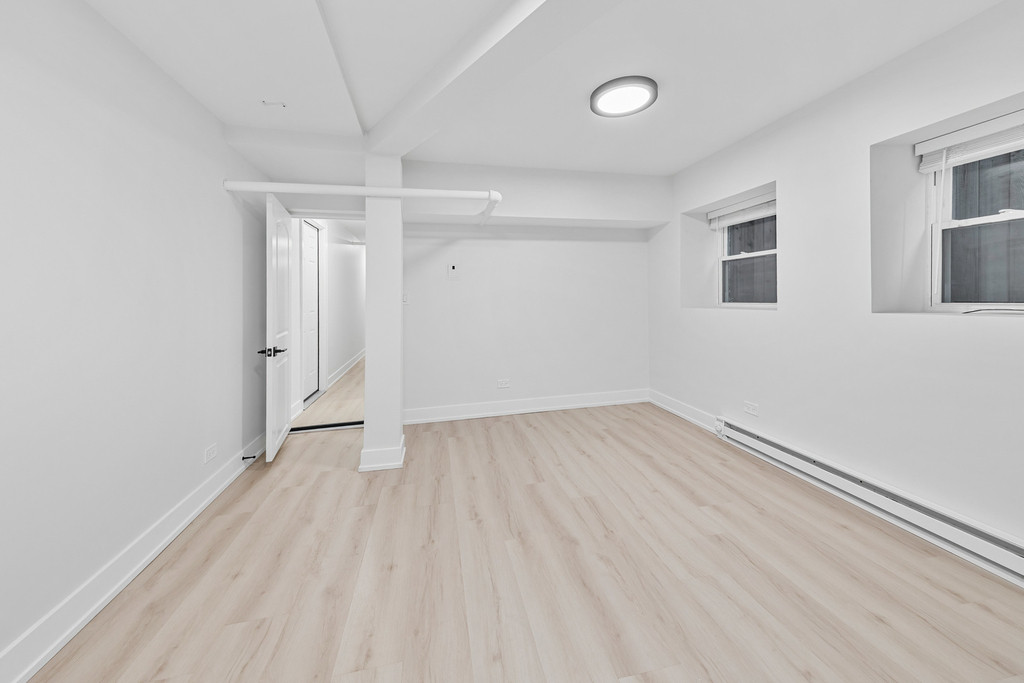 5629 N Wayne Avenue - Photo 7