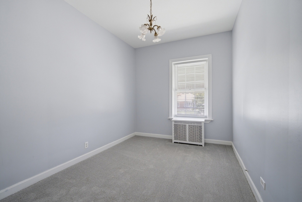 7314 N Crawford Avenue - Photo 11