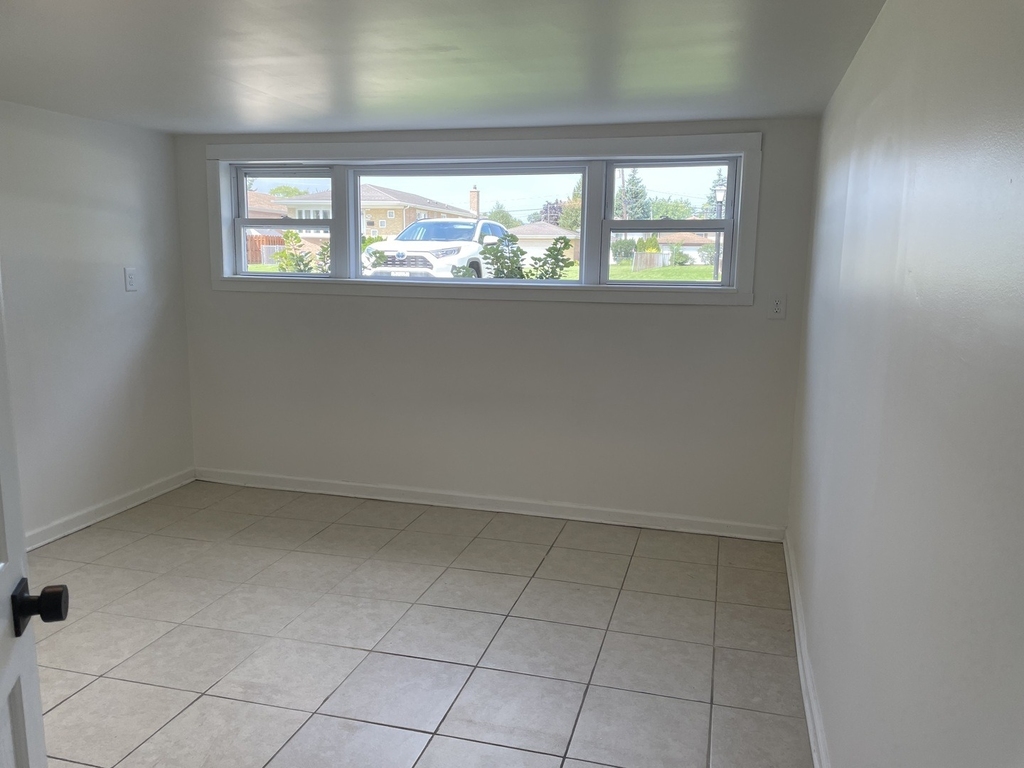 7925 Natchez Avenue - Photo 17