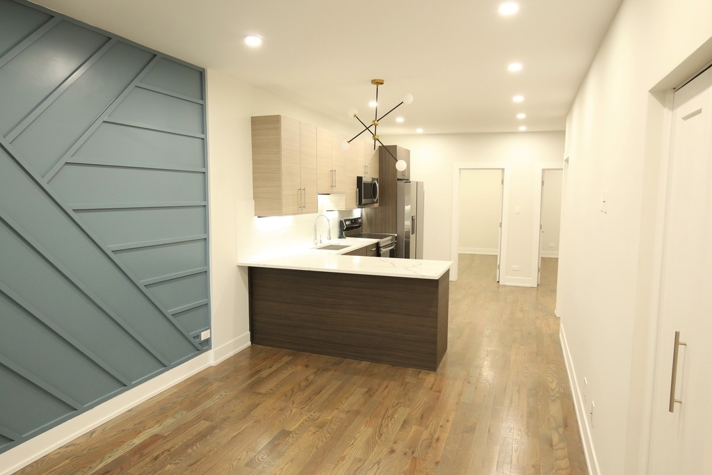 4508 N Keystone Avenue - Photo 3