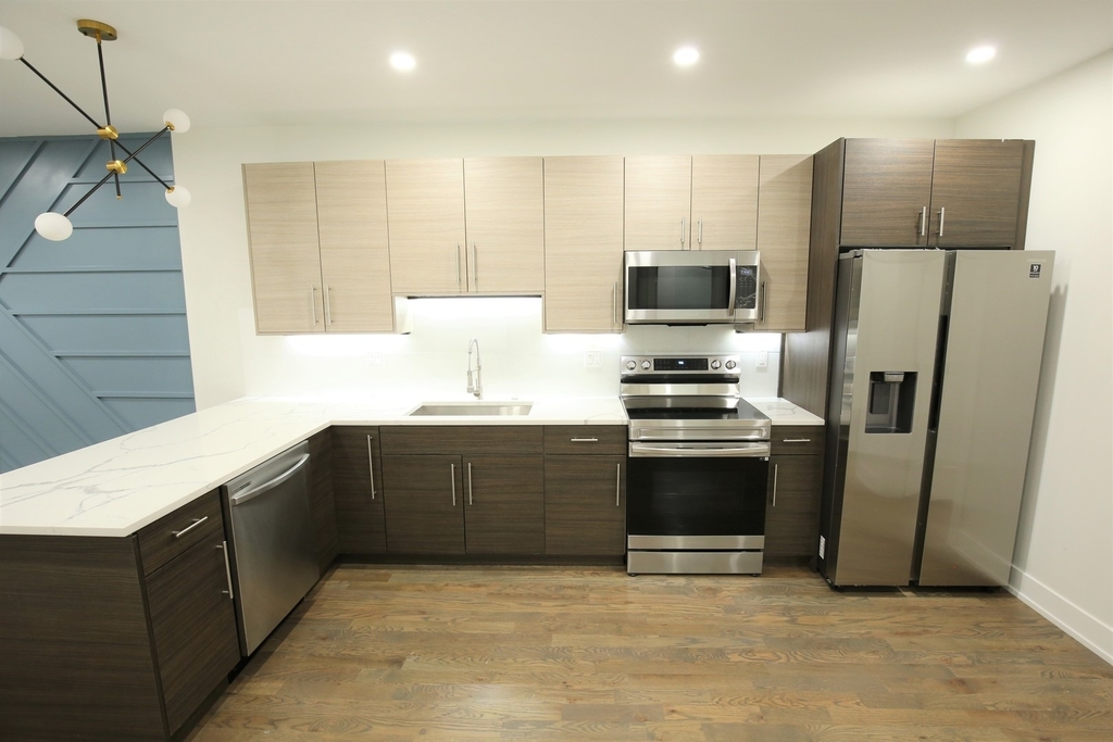 4508 N Keystone Avenue - Photo 5