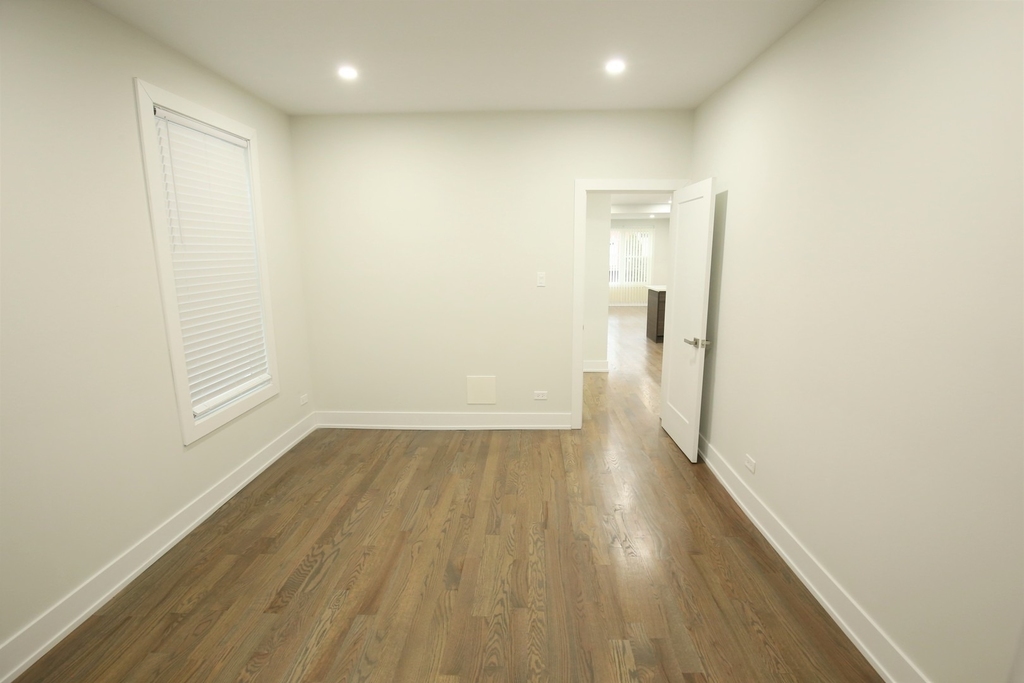 4508 N Keystone Avenue - Photo 10