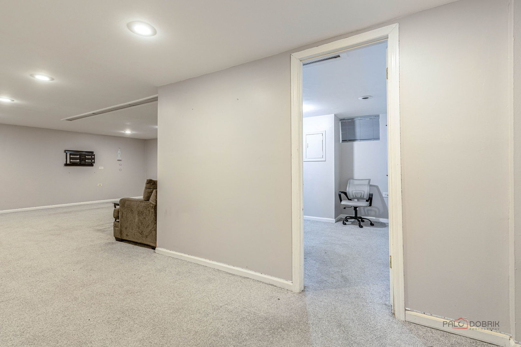 1195 Jeanette Street - Photo 16