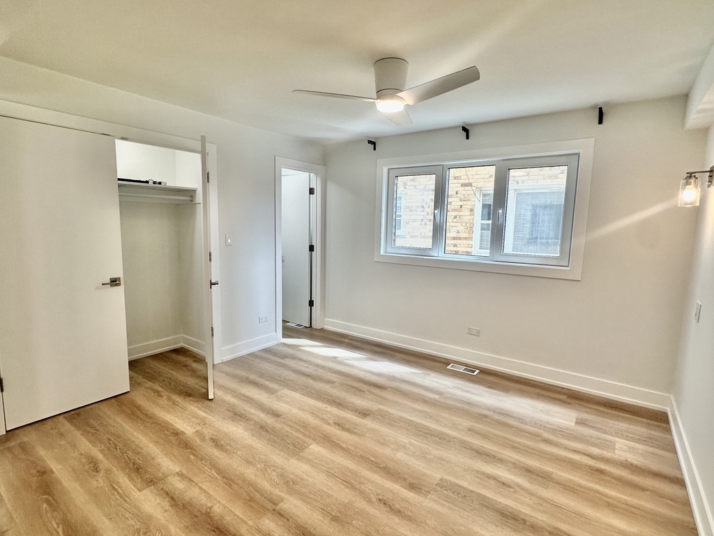 7854 W Cahill Terrace - Photo 4